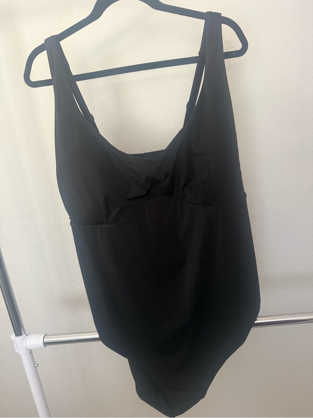 Yitty Woman’s Plus Size Shaping Demi One Piece Swim Suit - Picture 6 of 10